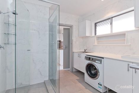 4/8 Jane Rd, Applecross, WA 6153