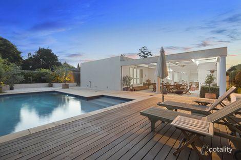 Property photo of 19 Mount Eliza Way Mount Eliza VIC 3930