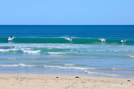 8 Muntries Pl, Halls Head, WA 6210