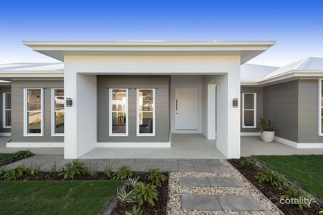 Property photo of 5 Mahogany Drive Plainland QLD 4341