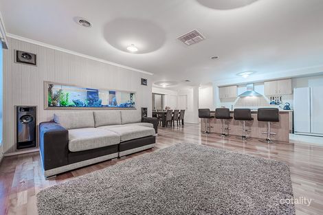 Property photo of 3 Korab Place Roxburgh Park VIC 3064