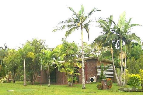 42 Hadrian Ave, Mooroobool, QLD 4870