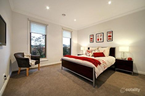 Property photo of 1/37 Dega Avenue Bentleigh East VIC 3165