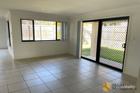 Property photo of 3/3-5 Pine Grove Drive Crestmead QLD 4132
