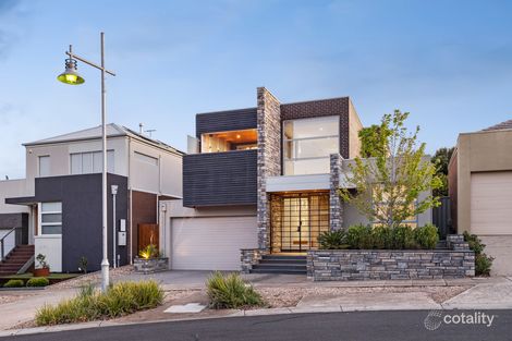 Property photo of 30 Caesia Way Caroline Springs VIC 3023