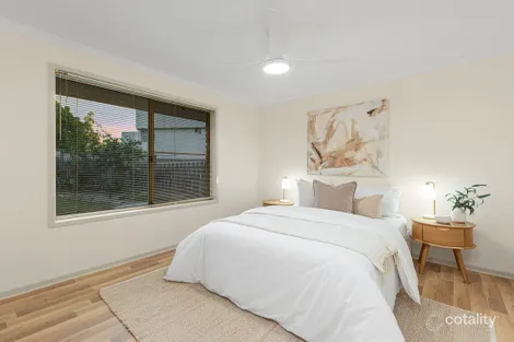 Property photo of 11 Northbrook Street Sinnamon Park QLD 4073