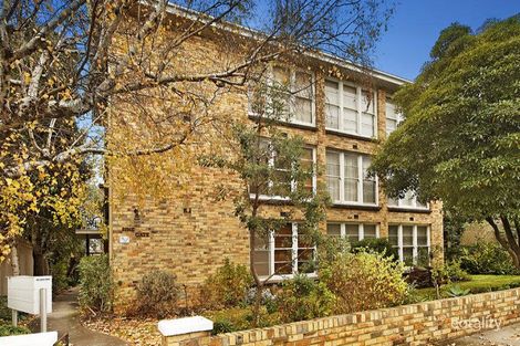 18/91 Ormond Esp, Elwood, VIC 3184