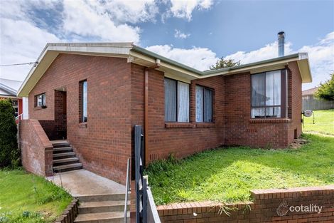 2 Gardiner Pl, Penguin, TAS 7316