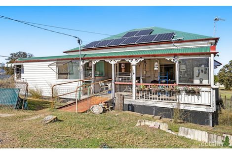 Property photo of 27 King Street Yangan QLD 4371