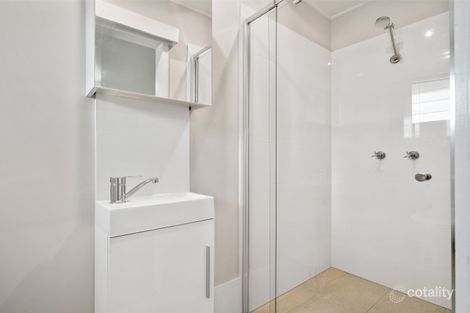 Property photo of 4/15 Park Road Yeronga QLD 4104