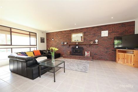 Property photo of 62 River Avenue Birdwoodton VIC 3505