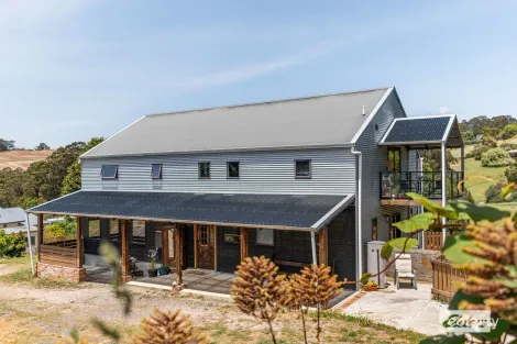 27 Walker St, Forth, TAS 7310