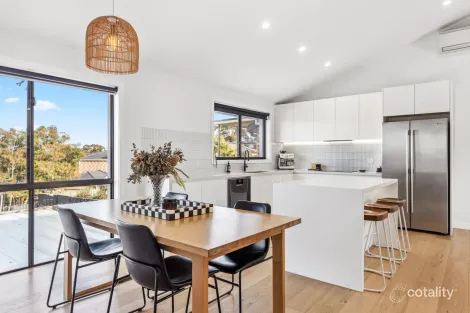 Property photo of 8 Dapto Place Bangor NSW 2234