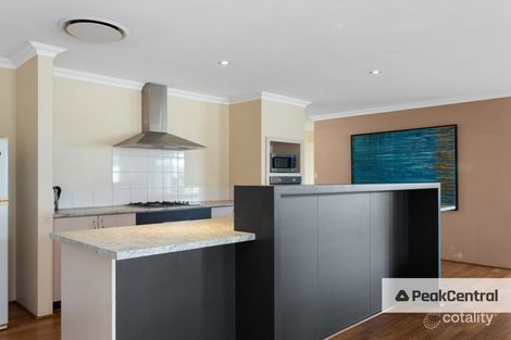 Property photo of 16 Florida Green Success WA 6164