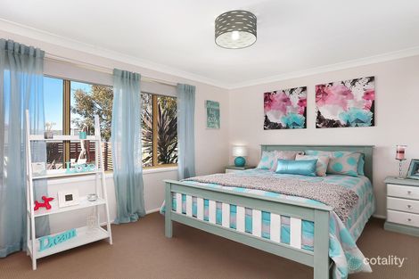 Property photo of 11 The Grove Shellharbour NSW 2529