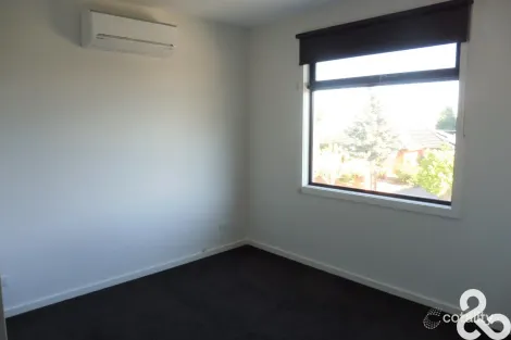 Property photo of 8 Long Street Reservoir VIC 3073