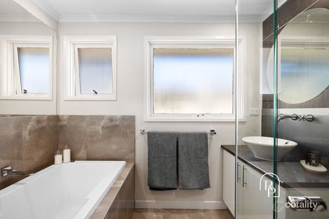 Property photo of 12 Lintel Court Hastings VIC 3915