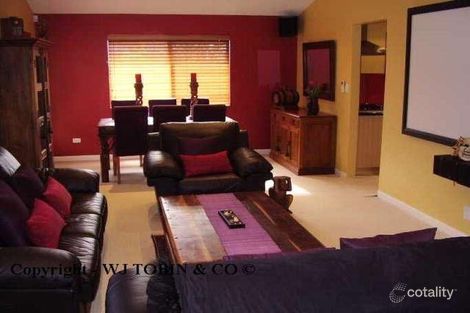 Property photo of 3 Orientos Court Carindale QLD 4152