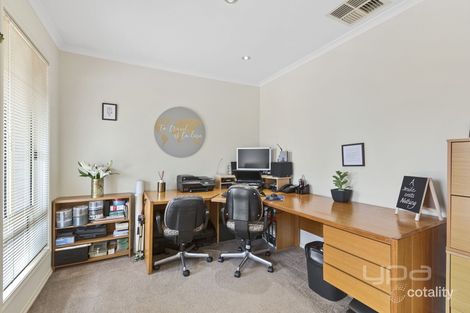 Property photo of 26 Alexandria Way Werribee VIC 3030