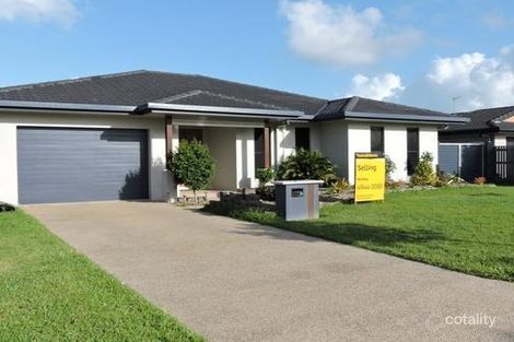 9 Woden Cres, Ooralea, QLD 4740