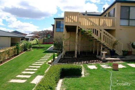 Property photo of 3 Boree Place Jerrabomberra NSW 2619