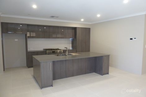 Property photo of 5 Macadamia Loop Piara Waters WA 6112