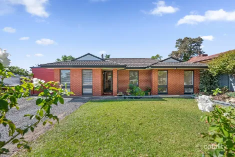 9 Norman Cres, Hackham, SA 5163
