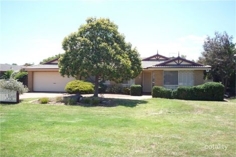 672 High St, Melton West, VIC 3337