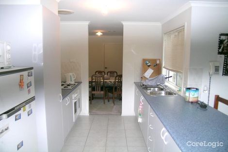 Property photo of 11 Overton Close Rowville VIC 3178