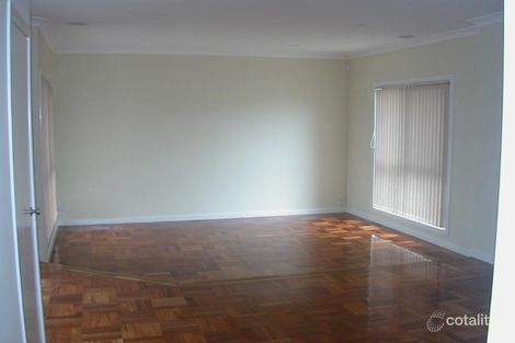 Property photo of 2/5 Gardiner Avenue Dandenong North VIC 3175
