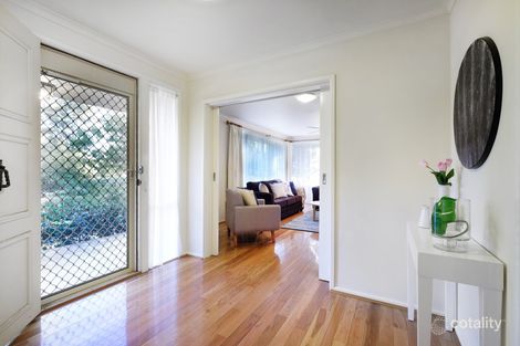 Property photo of 33 Alfred Hill Drive Melba ACT 2615