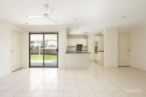 Property photo of 7 Killarney Court Southside QLD 4570