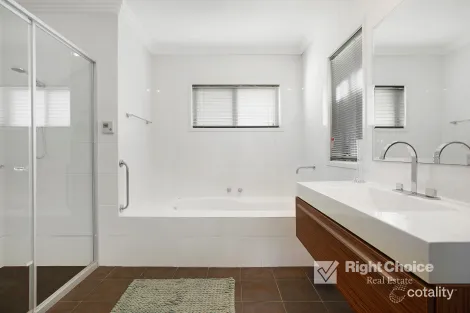 Property photo of 3/142 Princes Highway Unanderra NSW 2526