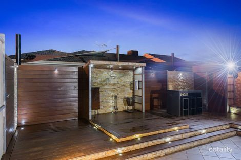 Property photo of 23 Oarsome Drive Delahey VIC 3037
