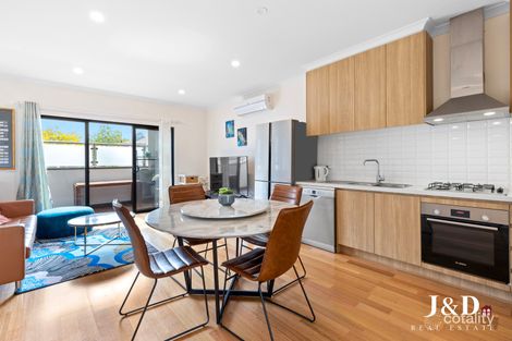 Property photo of 2/13 May Street Doncaster East VIC 3109