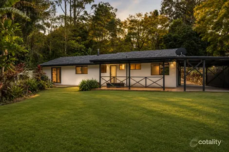 Property photo of 16 Wilga Court Mapleton QLD 4560
