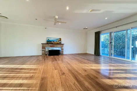 Property photo of 3 Charm Place Peakhurst NSW 2210