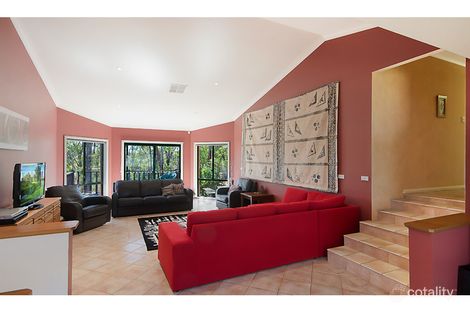 Property photo of 34 Taronga Way Faulconbridge NSW 2776