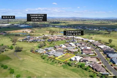 Property photo of 5 Sanctuary Place Hillvue NSW 2340