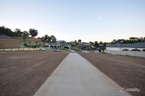 Property photo of 3 Ballara Drive Wodonga VIC 3690