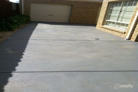 Property photo of 20 Sunnybrae Circuit Cairnlea VIC 3023