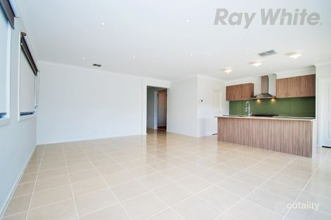 Property photo of 30 Bennison Street Croydon VIC 3136