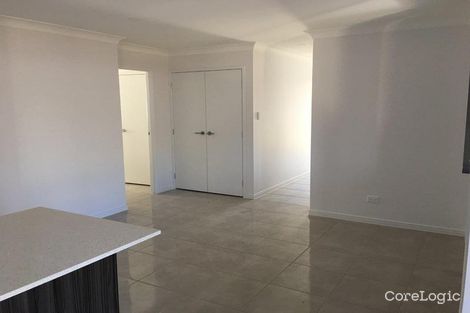 Property photo of 10 Jersey Crescent Springfield Lakes QLD 4300