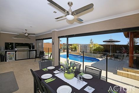 Property photo of 5 Bookleaf Loop Halls Head WA 6210