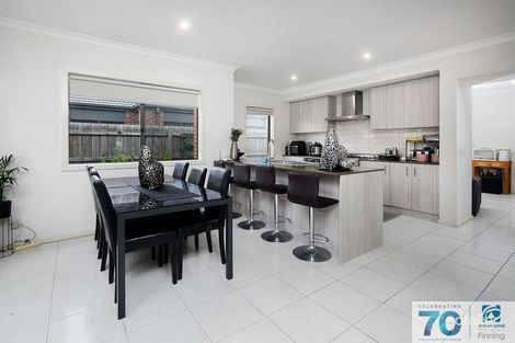 Property photo of 3 Pony Court Cranbourne East VIC 3977