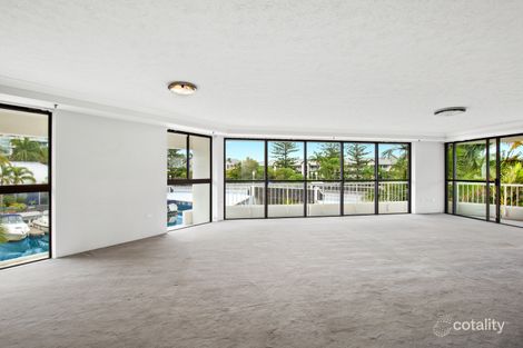 Property photo of 3/7 Oatland Esplanade Runaway Bay QLD 4216