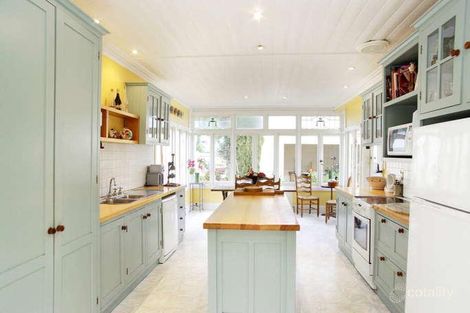 Property photo of 19 Sharp Street Newtown VIC 3220