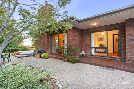 20 Charlick Rd, Crafers West, SA 5152