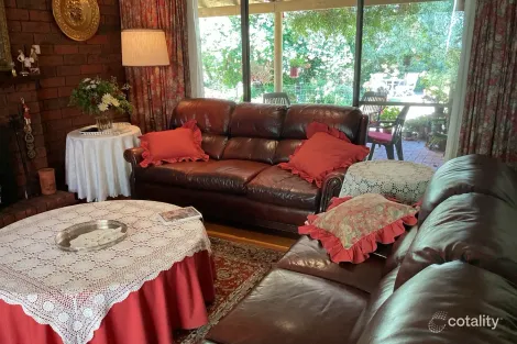 Property photo of 20 Charlick Road Crafers West SA 5152