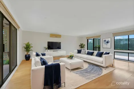 74 Aiken Rd, West Pennant Hills, NSW 2125